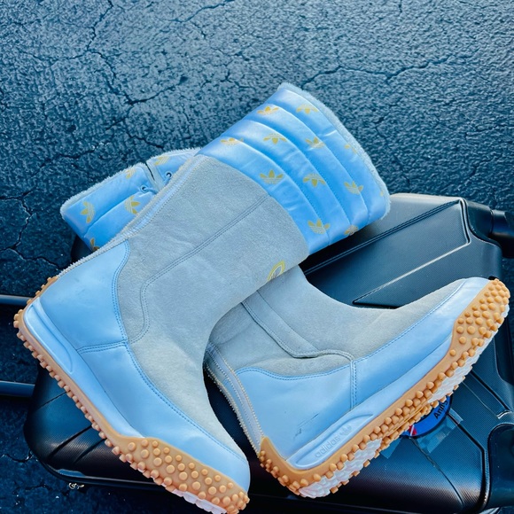 Adidas trefoilsnow boots Size 7 - Picture 4 of 13